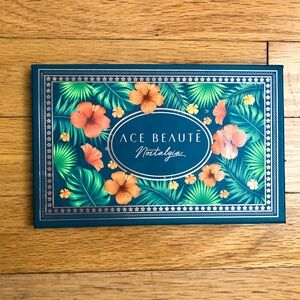 Ace Beauté "Nostalgia" eyeshadow palette